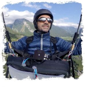 Kai Rauch beim Gleitschirmfliegen
